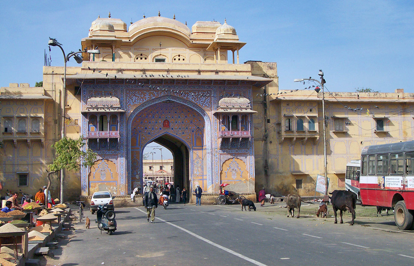 Jaipur Stadtpalast Tripolia Gate