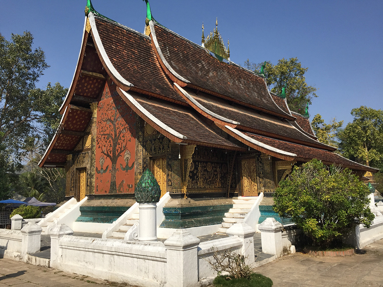Luang Prabang Thanon Sakkarine Thanon Phothisarath